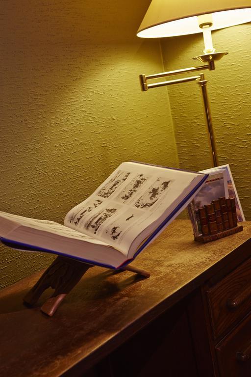 Hotel Ter Driezen 튀른하우트 외부 사진