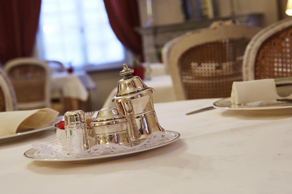 Hotel Ter Driezen 튀른하우트 외부 사진